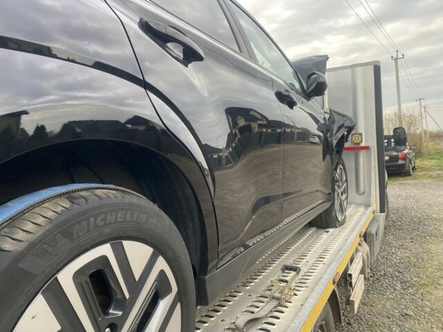 Черный Хендай Другая, объемом двигателя 0 л и пробегом 40 тыс. км за 5500 $, фото 2 на Automoto.ua