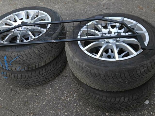 Черный Хендай Другая, объемом двигателя 0 л и пробегом 141 тыс. км за 18350 $, фото 23 на Automoto.ua