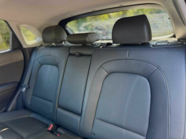 Черный Хендай Другая, объемом двигателя 0 л и пробегом 14 тыс. км за 13000 $, фото 12 на Automoto.ua