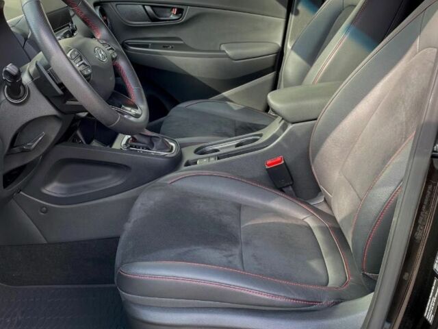 Черный Хендай Другая, объемом двигателя 2 л и пробегом 38 тыс. км за 11200 $, фото 2 на Automoto.ua