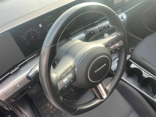 Чорний Хендай Інша, об'ємом двигуна 0 л та пробігом 50 тис. км за 21200 $, фото 8 на Automoto.ua