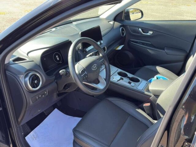 Чорний Хендай Інша, об'ємом двигуна 0 л та пробігом 21 тис. км за 7900 $, фото 8 на Automoto.ua