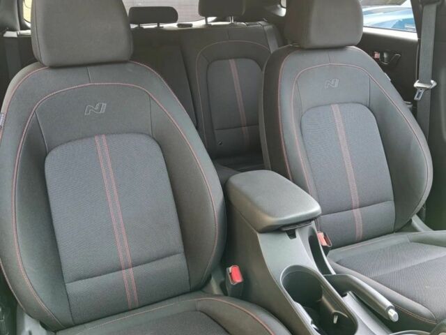 Черный Хендай Другая, объемом двигателя 0 л и пробегом 21 тыс. км за 13500 $, фото 11 на Automoto.ua