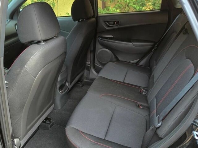 Черный Хендай Другая, объемом двигателя 0 л и пробегом 21 тыс. км за 13500 $, фото 12 на Automoto.ua