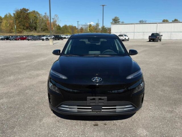 Чорний Хендай Інша, об'ємом двигуна 0 л та пробігом 21 тис. км за 7900 $, фото 1 на Automoto.ua