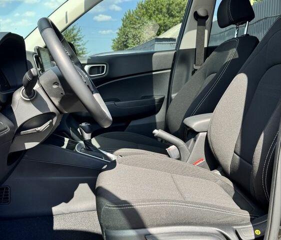 Черный Хендай Другая, объемом двигателя 1.6 л и пробегом 5 тыс. км за 18999 $, фото 11 на Automoto.ua