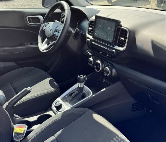 Черный Хендай Другая, объемом двигателя 1.6 л и пробегом 5 тыс. км за 18999 $, фото 19 на Automoto.ua