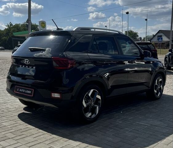 Черный Хендай Другая, объемом двигателя 1.6 л и пробегом 5 тыс. км за 18999 $, фото 3 на Automoto.ua