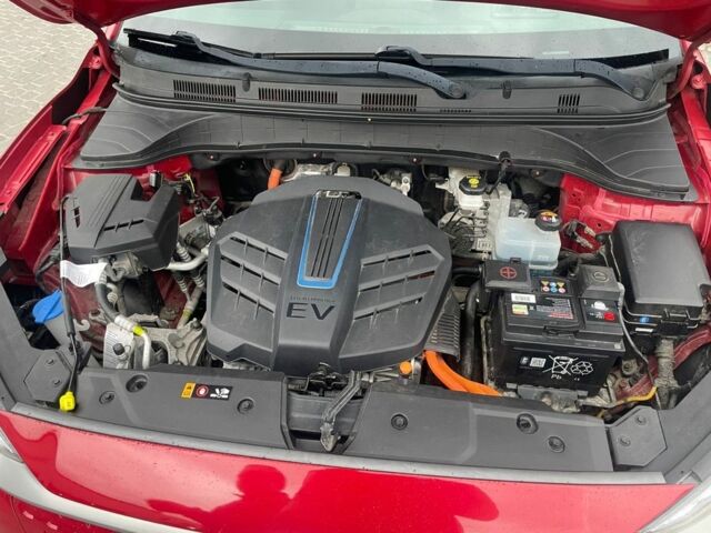 Красный Хендай Другая, объемом двигателя 0 л и пробегом 55 тыс. км за 15700 $, фото 21 на Automoto.ua