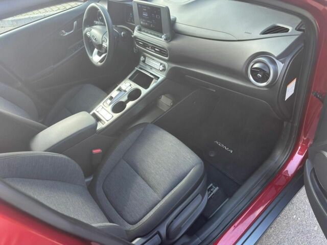 Красный Хендай Другая, объемом двигателя 0 л и пробегом 95 тыс. км за 20000 $, фото 3 на Automoto.ua