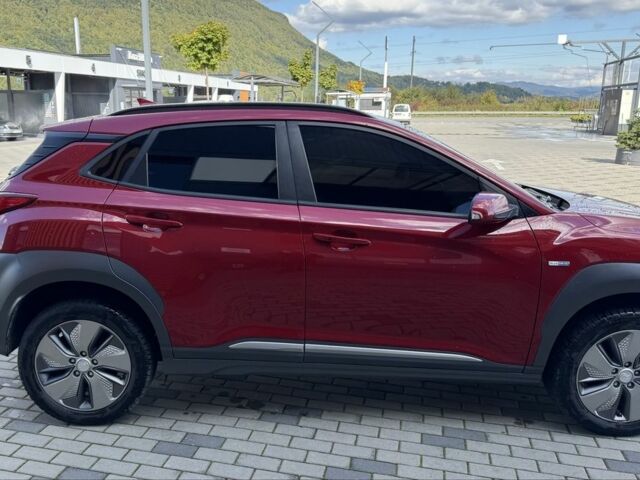 Красный Хендай Другая, объемом двигателя 0 л и пробегом 127 тыс. км за 403 $, фото 4 на Automoto.ua