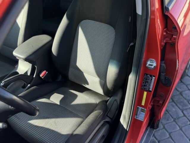 Красный Хендай Другая, объемом двигателя 2 л и пробегом 105 тыс. км за 14700 $, фото 13 на Automoto.ua