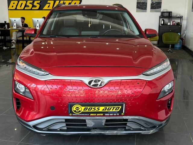 Красный Хендай Другая, объемом двигателя 0 л и пробегом 103 тыс. км за 18000 $, фото 1 на Automoto.ua