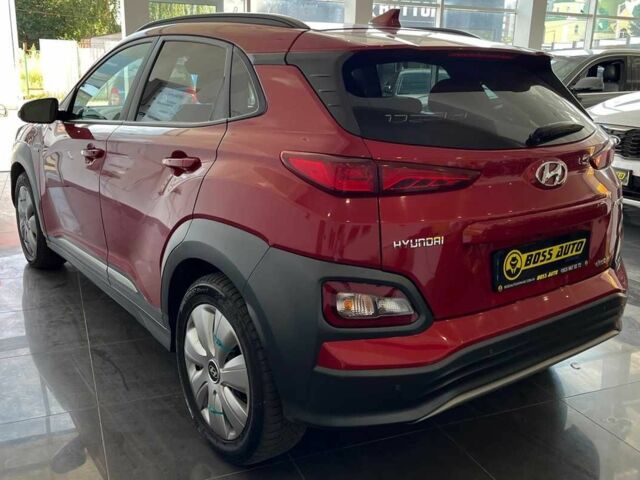 Красный Хендай Другая, объемом двигателя 0 л и пробегом 103 тыс. км за 18000 $, фото 4 на Automoto.ua