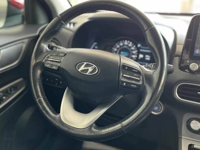 Красный Хендай Другая, объемом двигателя 0 л и пробегом 103 тыс. км за 18000 $, фото 12 на Automoto.ua