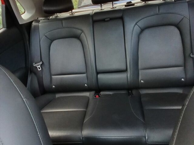 Червоний Хендай Інша, об'ємом двигуна 0 л та пробігом 220 тис. км за 16300 $, фото 9 на Automoto.ua