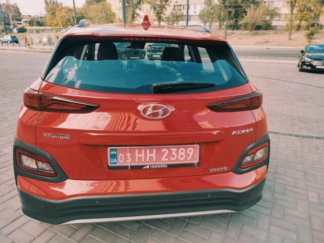 Червоний Хендай Інша, об'ємом двигуна 0 л та пробігом 70 тис. км за 16500 $, фото 5 на Automoto.ua