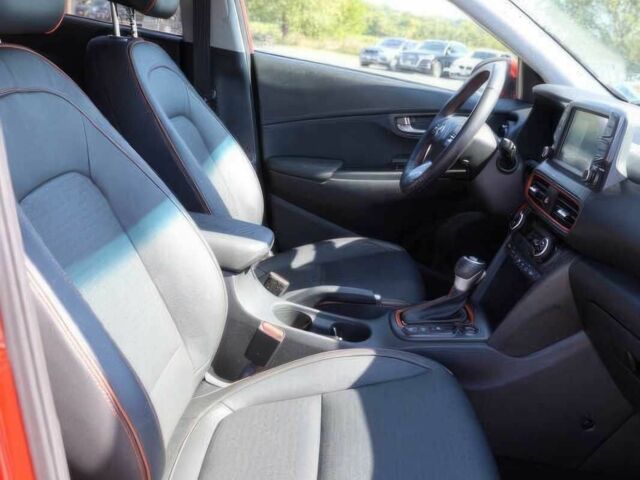 Красный Хендай Другая, объемом двигателя 1.6 л и пробегом 42 тыс. км за 11000 $, фото 9 на Automoto.ua