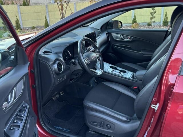 Червоний Хендай Інша, об'ємом двигуна 0 л та пробігом 128 тис. км за 17800 $, фото 4 на Automoto.ua