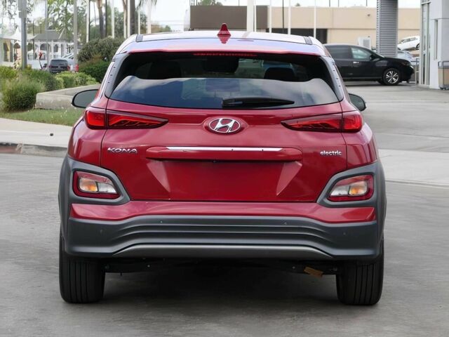 Красный Хендай Другая, объемом двигателя 0 л и пробегом 37 тыс. км за 11500 $, фото 4 на Automoto.ua