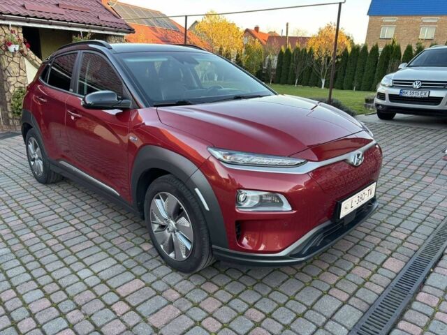 Червоний Хендай Інша, об'ємом двигуна 0 л та пробігом 128 тис. км за 17800 $, фото 1 на Automoto.ua