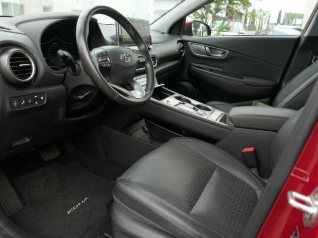 Красный Хендай Другая, объемом двигателя 0 л и пробегом 34 тыс. км за 14300 $, фото 5 на Automoto.ua