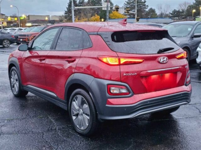 Красный Хендай Другая, объемом двигателя 0 л и пробегом 30 тыс. км за 9500 $, фото 3 на Automoto.ua