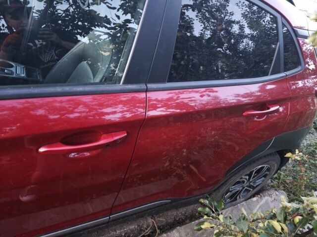 Красный Хендай Другая, объемом двигателя 0 л и пробегом 90 тыс. км за 4700 $, фото 2 на Automoto.ua