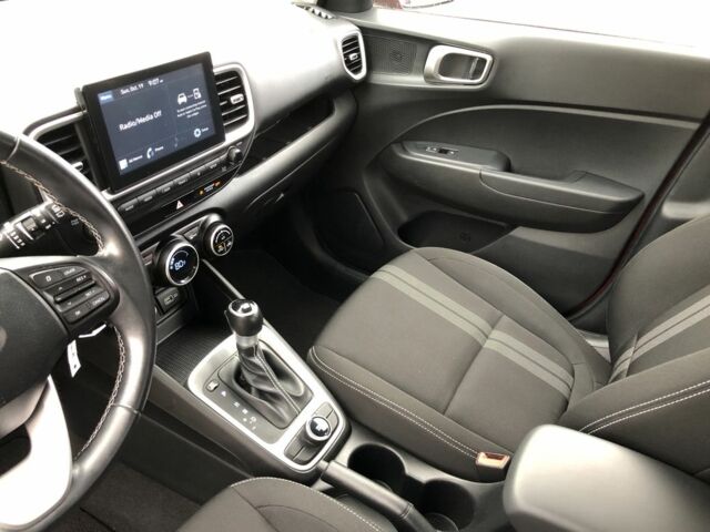 Хендай Інша 2021 у Вышгороде на Automoto.ua Червоний Хендай Інша, об'ємом двигуна 1.6 л та пробігом 25 тис. км за 16300 $, фото 7 на Automoto.ua