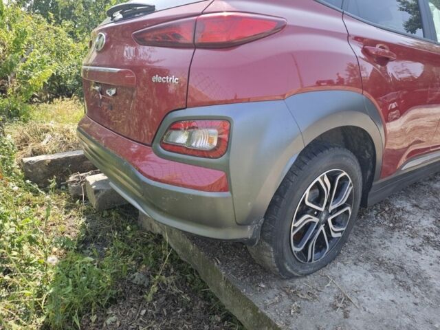 Красный Хендай Другая, объемом двигателя 0 л и пробегом 90 тыс. км за 4700 $, фото 6 на Automoto.ua