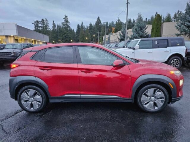 Красный Хендай Другая, объемом двигателя 0 л и пробегом 30 тыс. км за 9500 $, фото 5 на Automoto.ua