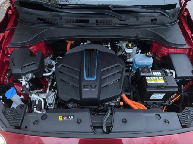 Красный Хендай Другая, объемом двигателя 0 л и пробегом 104 тыс. км за 20999 $, фото 20 на Automoto.ua