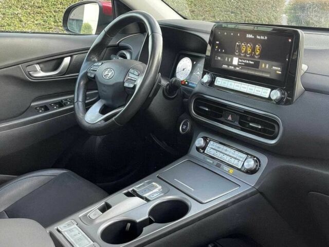 Красный Хендай Другая, объемом двигателя 0 л и пробегом 17 тыс. км за 16300 $, фото 7 на Automoto.ua