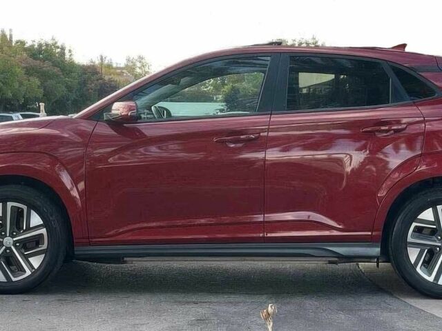 Красный Хендай Другая, объемом двигателя 0 л и пробегом 17 тыс. км за 16300 $, фото 3 на Automoto.ua