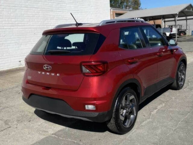 Красный Хендай Другая, объемом двигателя 1.6 л и пробегом 14 тыс. км за 12000 $, фото 4 на Automoto.ua