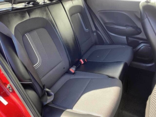 Красный Хендай Другая, объемом двигателя 1.6 л и пробегом 14 тыс. км за 12000 $, фото 8 на Automoto.ua