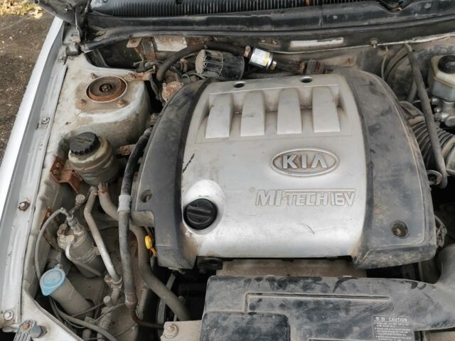 Серый Хендай Другая, объемом двигателя 1.6 л и пробегом 250 тыс. км за 850 $, фото 7 на Automoto.ua