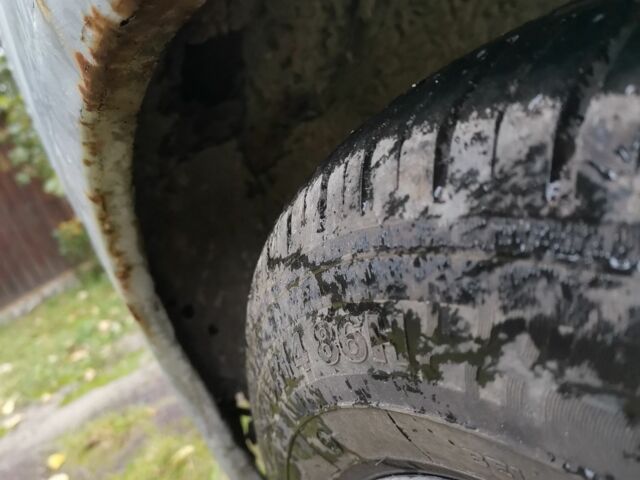 Серый Хендай Другая, объемом двигателя 1.6 л и пробегом 250 тыс. км за 850 $, фото 4 на Automoto.ua