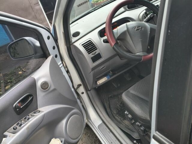 Хендай Другая 2004 в Лубнах на Automoto.ua Серый Хендай Другая, объемом двигателя 1.6 л и пробегом 160 тыс. км за 3200 $, фото 8 на Automoto.ua