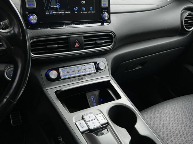 Серый Хендай Другая, объемом двигателя 0 л и пробегом 113 тыс. км за 16500 $, фото 18 на Automoto.ua