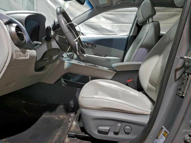 Сірий Хендай Інша, об'ємом двигуна 0 л та пробігом 92 тис. км за 5500 $, фото 6 на Automoto.ua