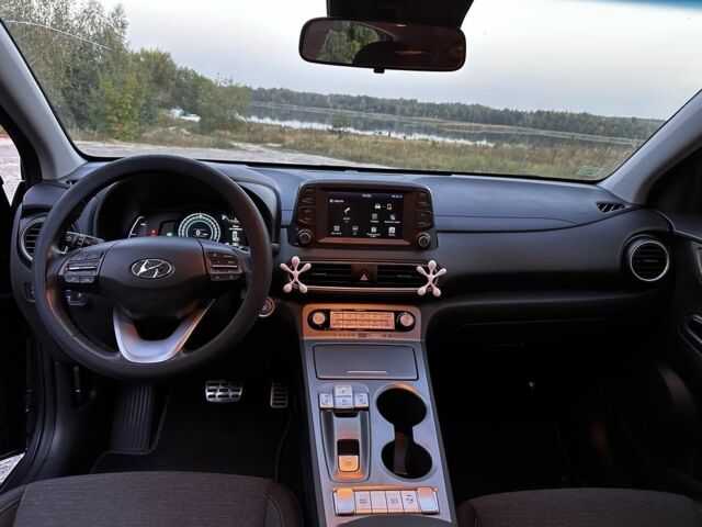 Серый Хендай Другая, объемом двигателя 0 л и пробегом 90 тыс. км за 15500 $, фото 2 на Automoto.ua