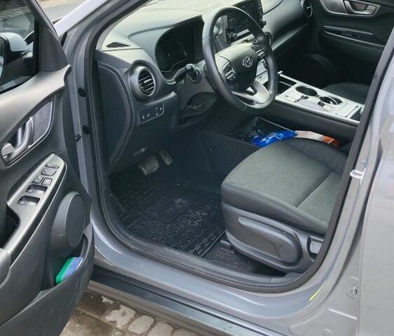 Серый Хендай Другая, объемом двигателя 0 л и пробегом 40 тыс. км за 18200 $, фото 7 на Automoto.ua