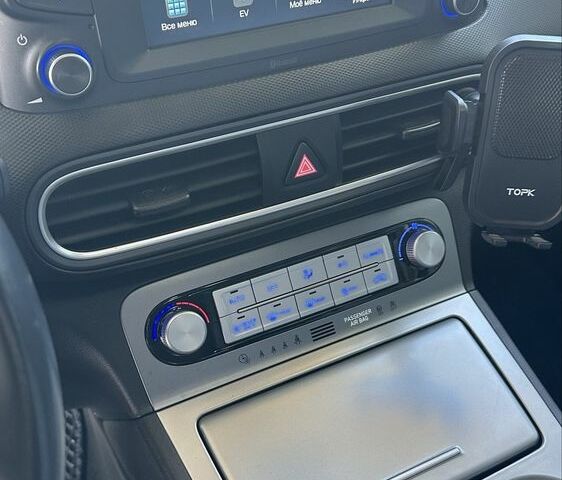 Сірий Хендай Інша, об'ємом двигуна 0 л та пробігом 74 тис. км за 15700 $, фото 19 на Automoto.ua