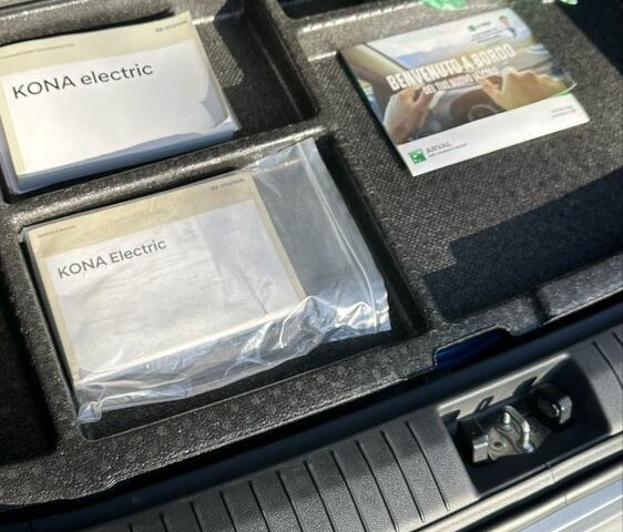 Сірий Хендай Інша, об'ємом двигуна 0 л та пробігом 74 тис. км за 15700 $, фото 12 на Automoto.ua