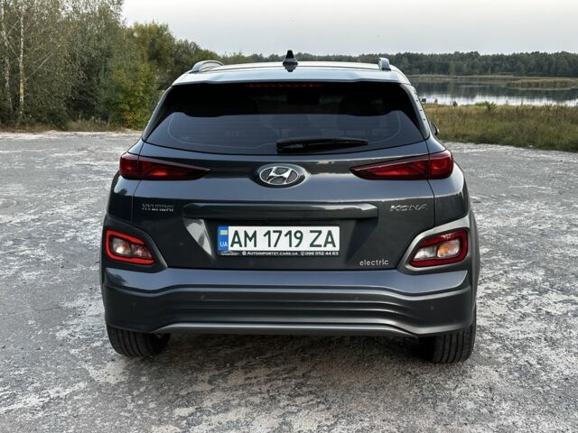 Серый Хендай Другая, объемом двигателя 0 л и пробегом 90 тыс. км за 15500 $, фото 7 на Automoto.ua