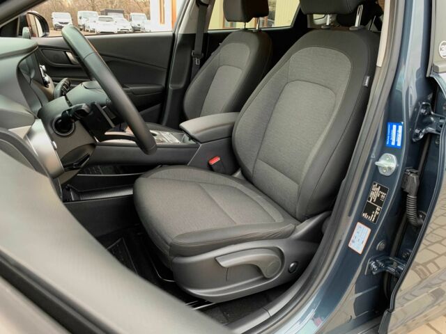 Серый Хендай Другая, объемом двигателя 0 л и пробегом 47 тыс. км за 17355 $, фото 11 на Automoto.ua