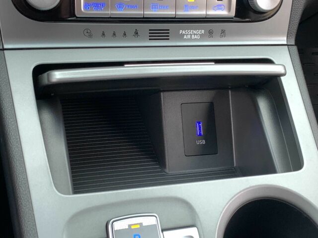 Серый Хендай Другая, объемом двигателя 0 л и пробегом 47 тыс. км за 17355 $, фото 21 на Automoto.ua