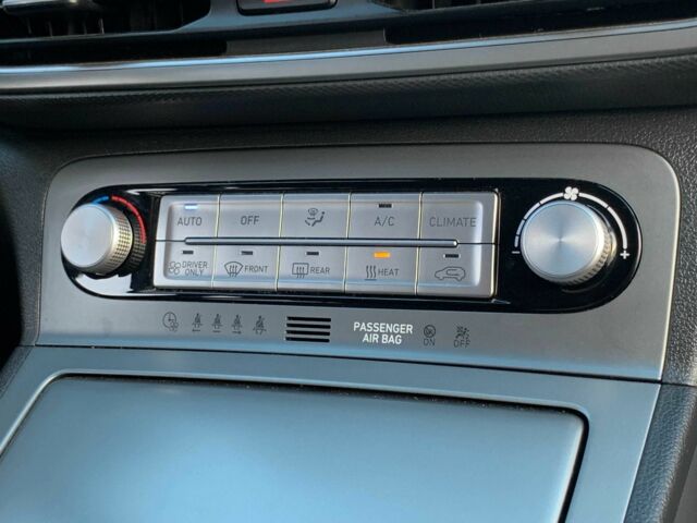 Сірий Хендай Інша, об'ємом двигуна 0 л та пробігом 35 тис. км за 17999 $, фото 20 на Automoto.ua