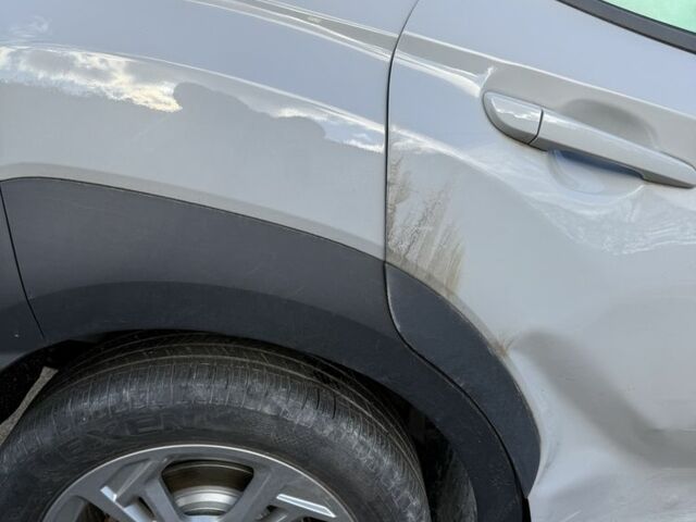 Серый Хендай Другая, объемом двигателя 2 л и пробегом 40 тыс. км за 13500 $, фото 4 на Automoto.ua